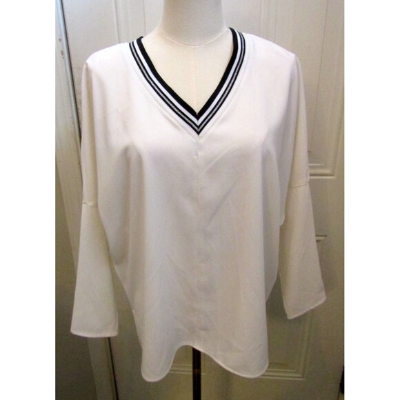Peace of Cloth by Jaime Top The Jones White V Neck Oversized Pullover Size S - Picture 1 of 6